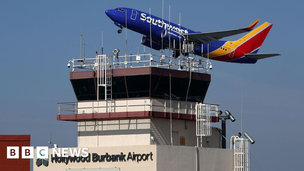Southwest flight plunges, wounding steward