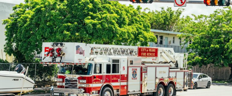Good Samaritan Rescues Three from Burning Boat on Ottawa River